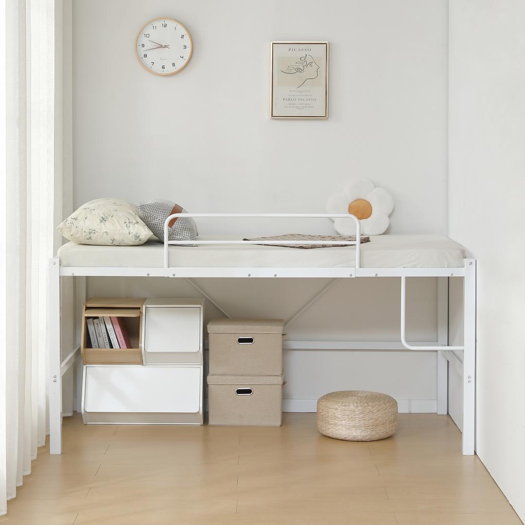 【新品】ロフトベッド シングル 高さ90cm 省スペース スチール製 北欧風