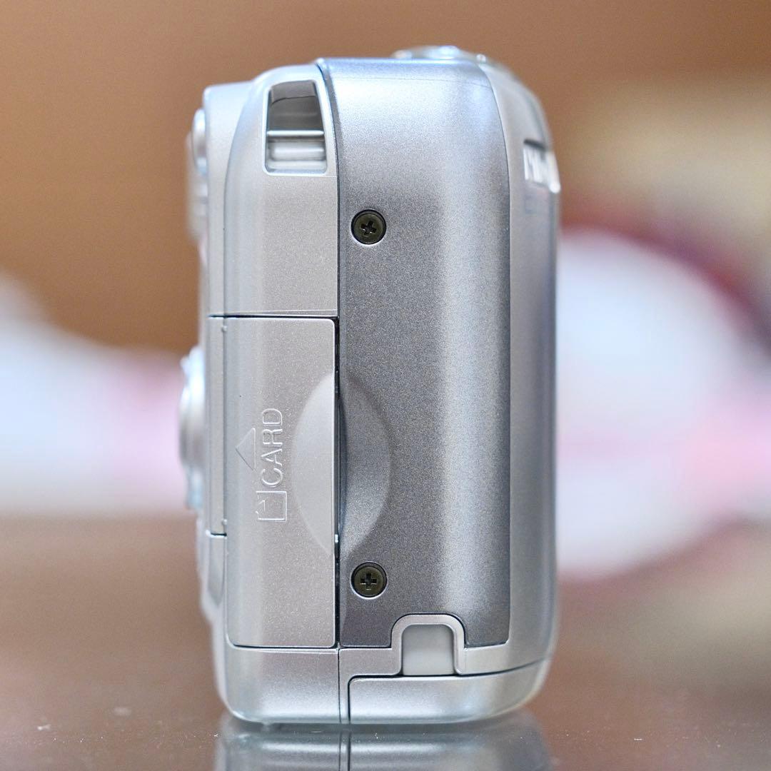 極美品！動作品 平成レトロ Y2K Nikon COOLPIX E4100 S