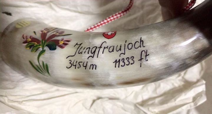 アンティーク(古いものは金です。