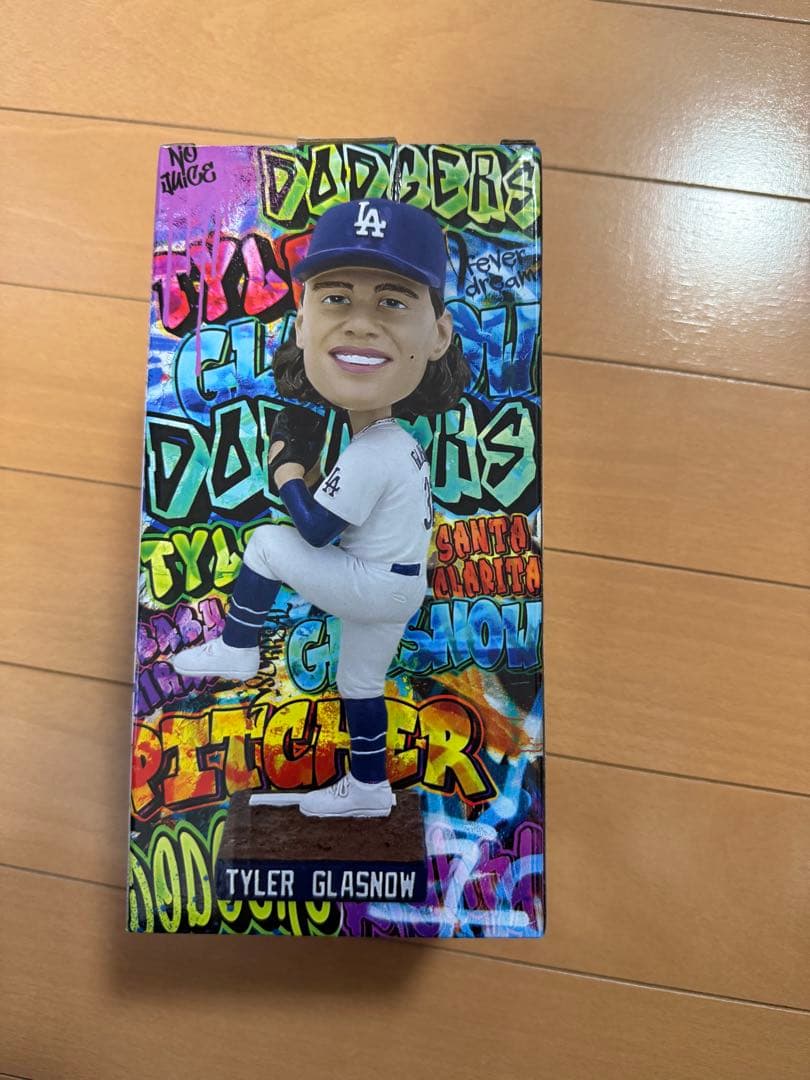 タイラー・グラスノウ ボブルヘッドフィギュア