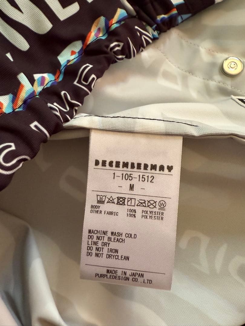 Mサイズ　DECEMBER MAY ウィンドブレーカー
