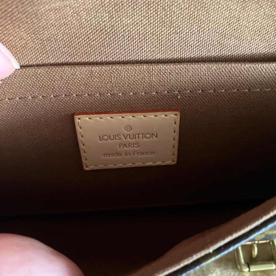 LOUIS VUITTON. ルイヴィトン(モノグラム　ポシェット　マレル)
