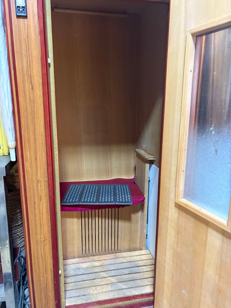 【引き取り限定】木製一人用サウナ 温度調整ダイヤル付き