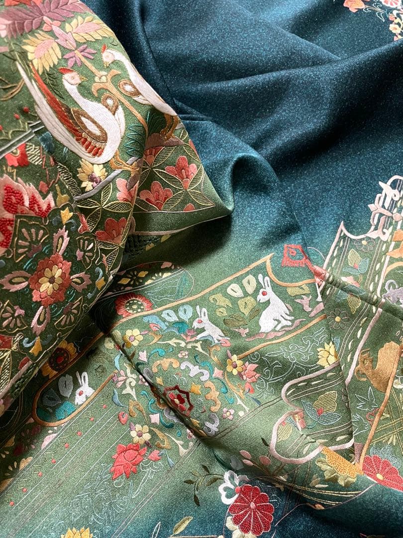 総刺繍 金通し 褐返色 訪問着 紋なし