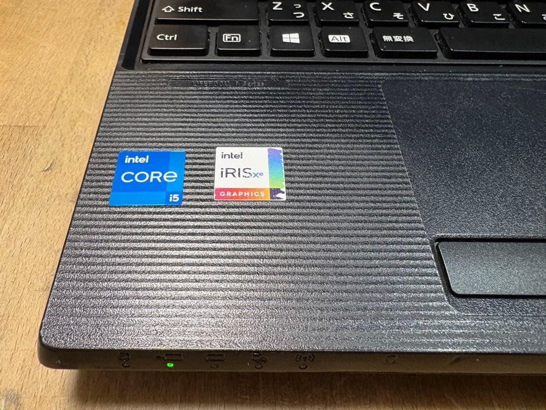 富士通LIFEBOOK A5511/G 15.6 11世代i5 16/512GB