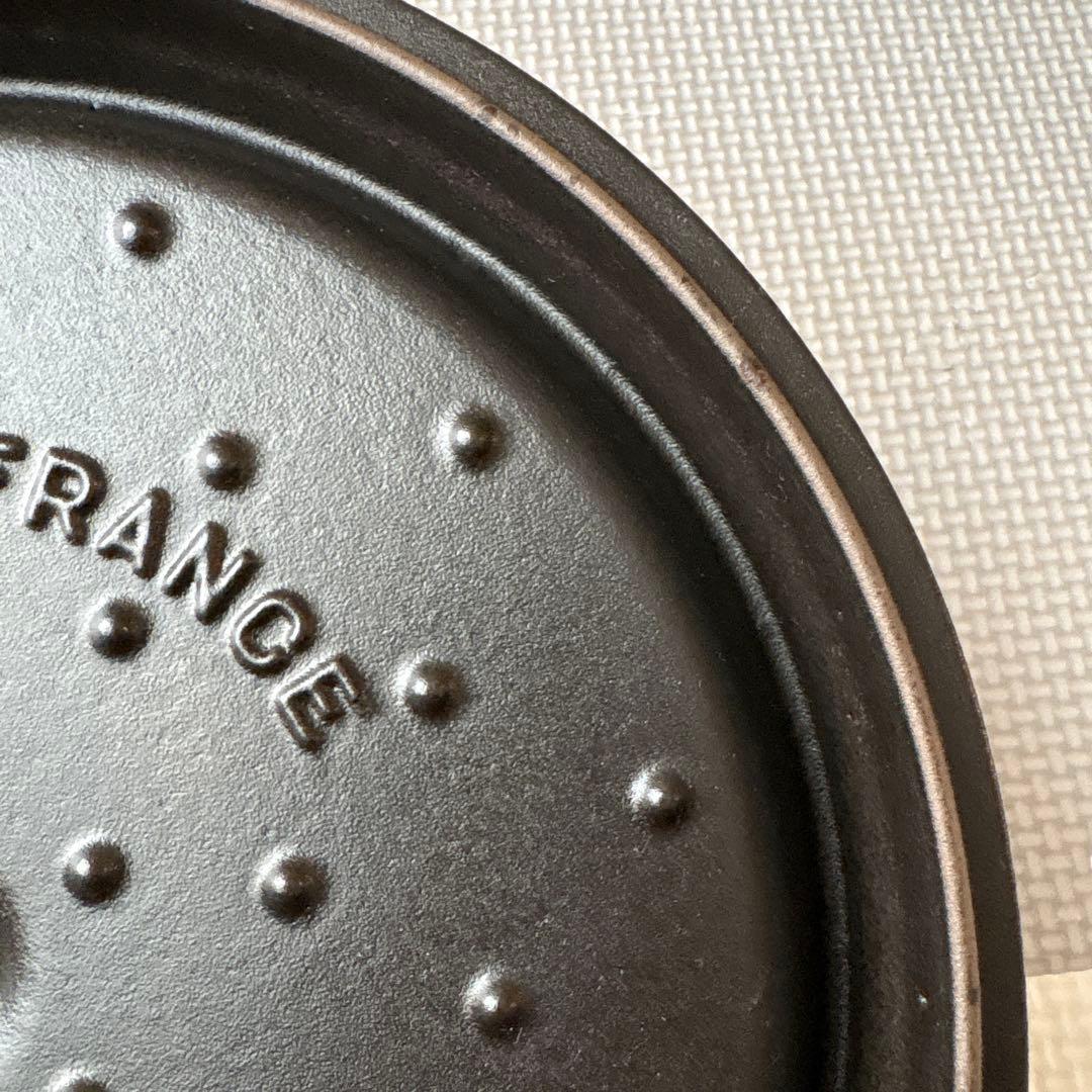 STAUB ストウブ ラウンド ココット 24cm オーベルジン ナス　箱あり