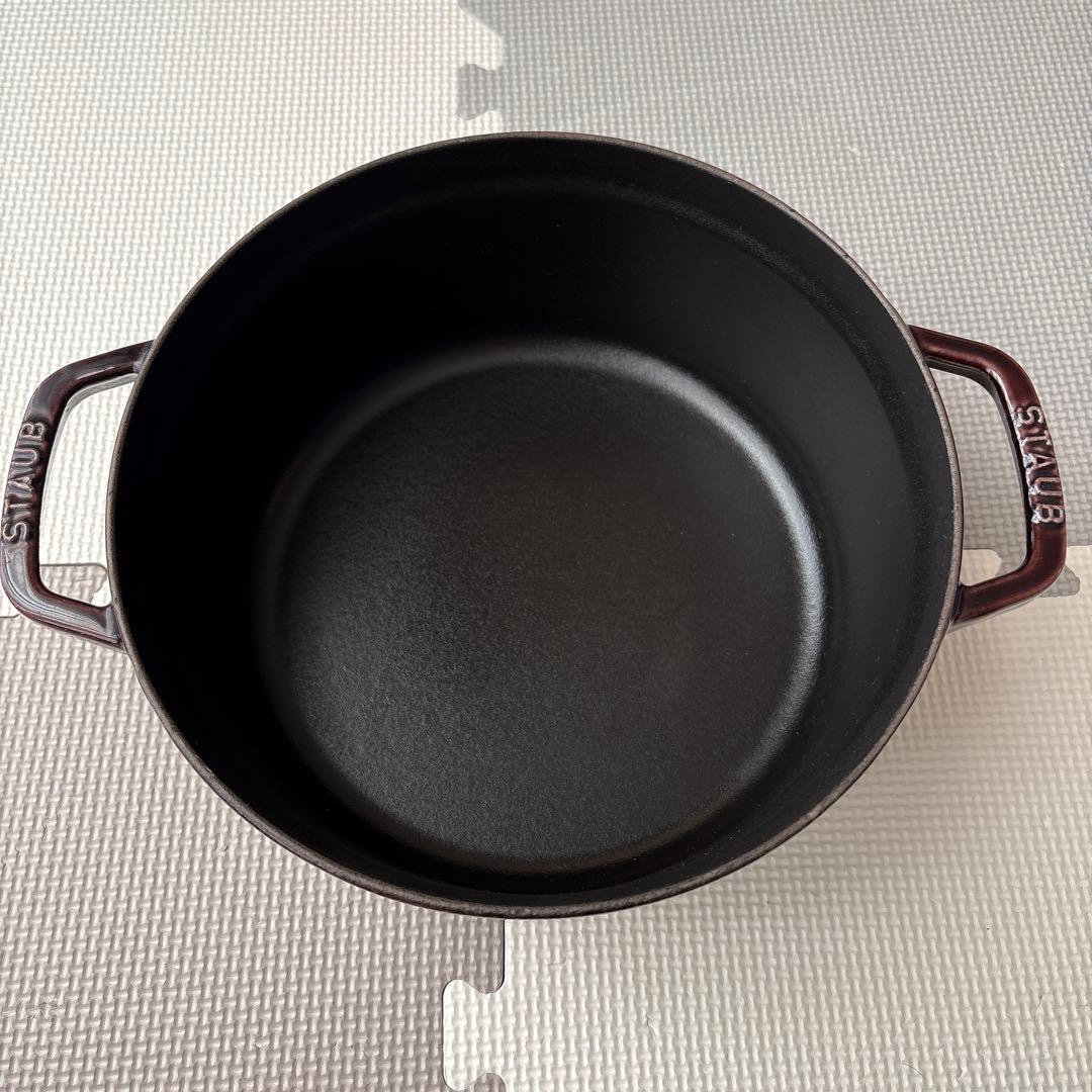 STAUB ストウブ ラウンド ココット 24cm オーベルジン ナス　箱あり