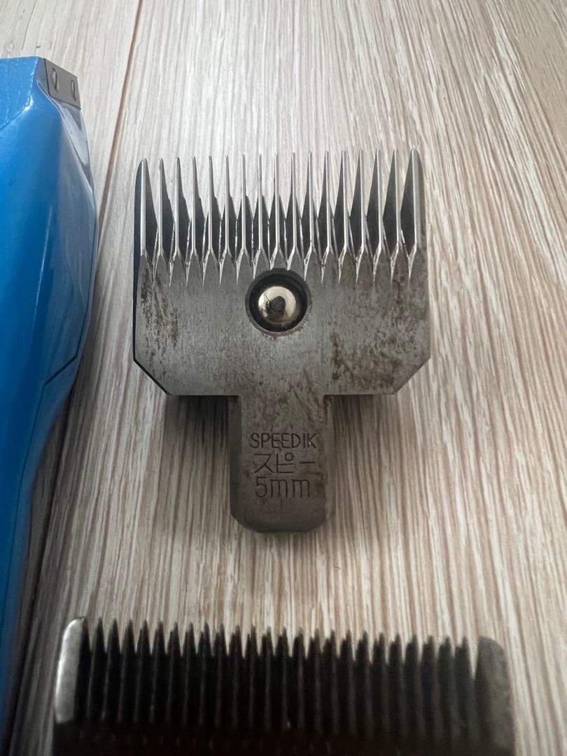 TAPIO バリカン 5mm 1mm刃付き コード式