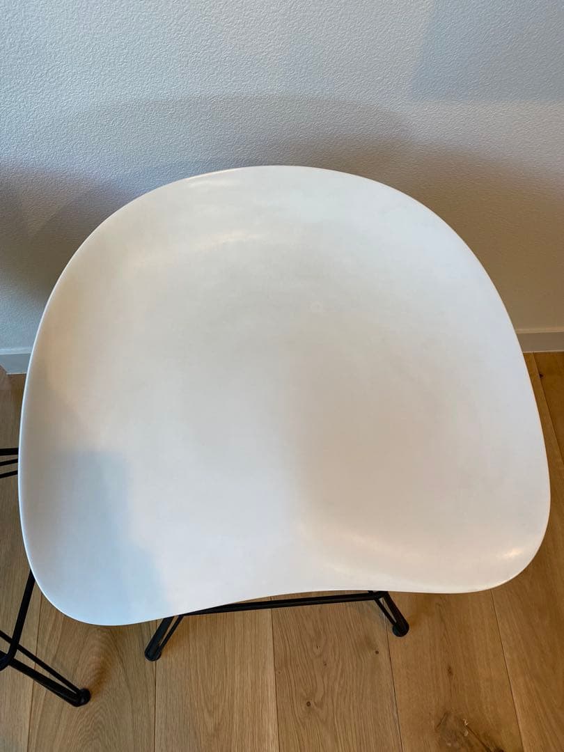 ディストリクトエイト　カーン　ハイスツール District Eight②