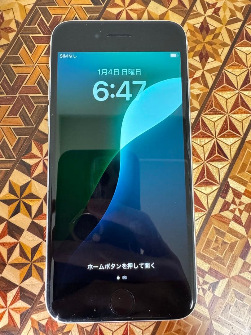 iPhone SE 2世代128GB