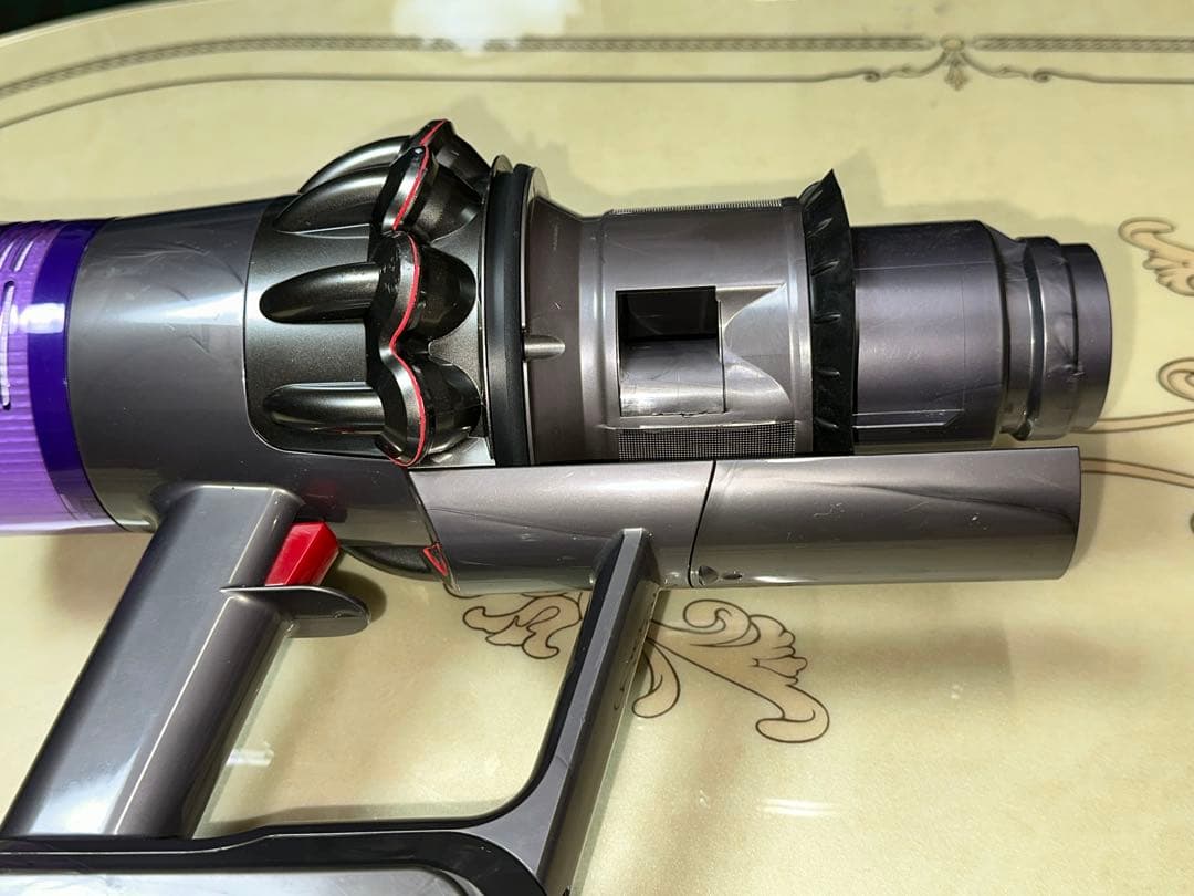 ダイソン 掃除機 Dyson SV15分解清掃済 充電器・スタンド付 動作確認済