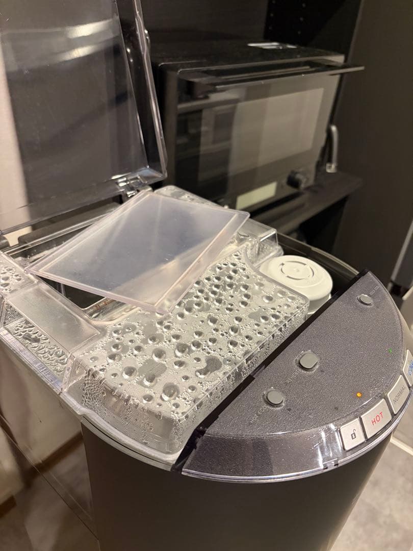 ウォーターサーバー　エブリィフレシャス　tall 浄水器