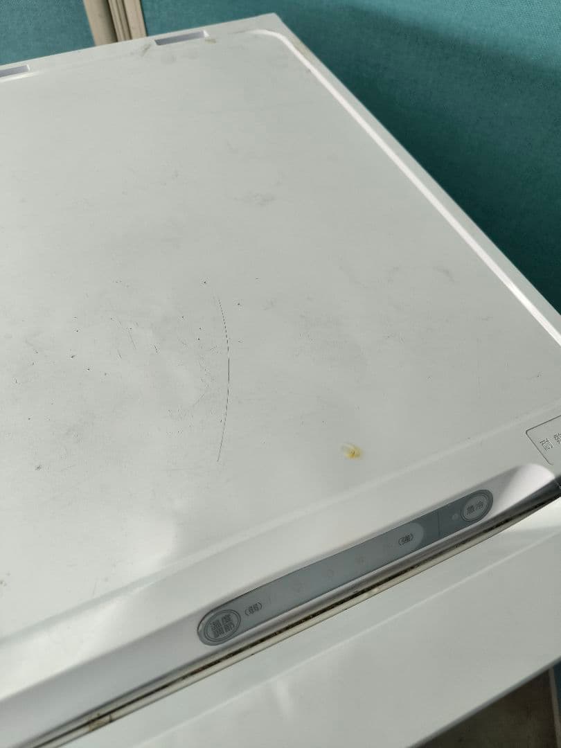 2022年製　アイリスオーヤマ 80L冷凍庫　スキマックス　 IUSN-8A-W