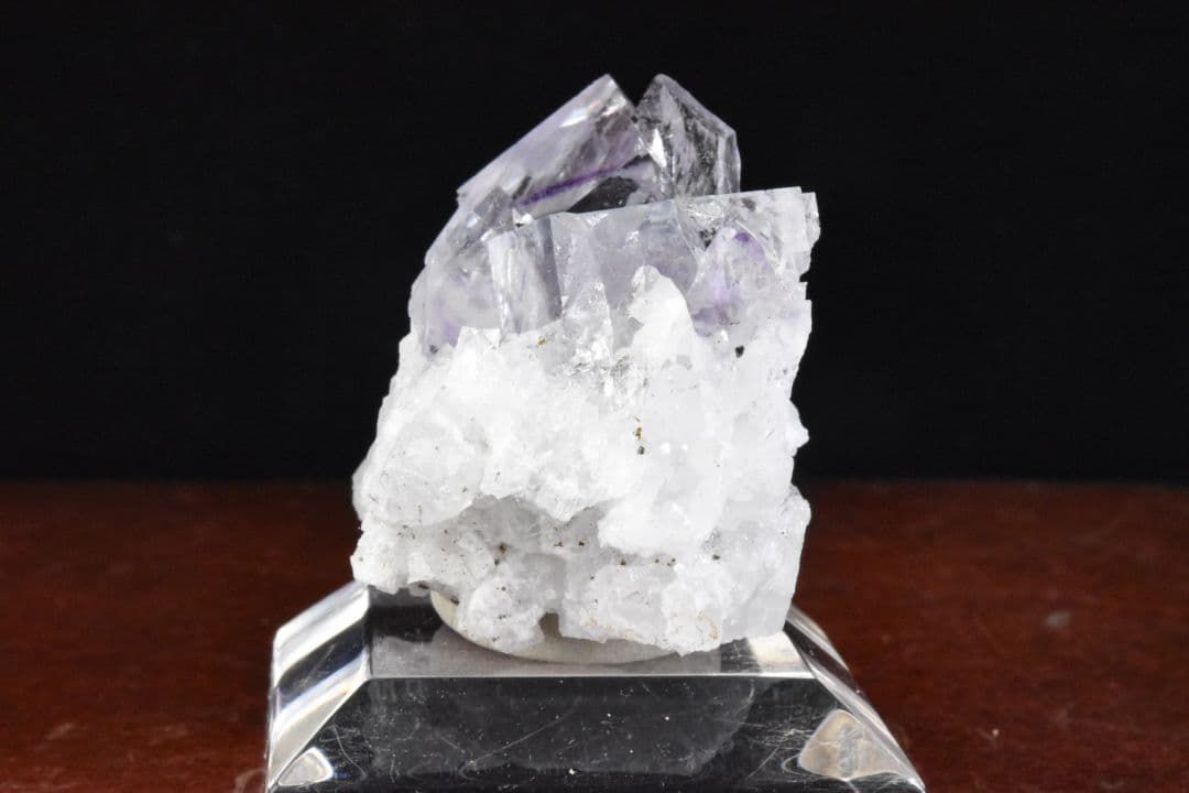 中国浙江省産 フローライトオンクォーツ