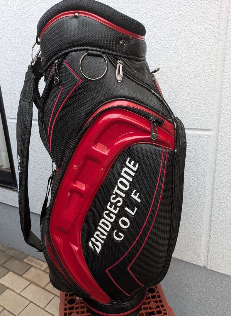 ルーニーボーイBRIDGESTONE GOLF キャディバッグ 黒赤