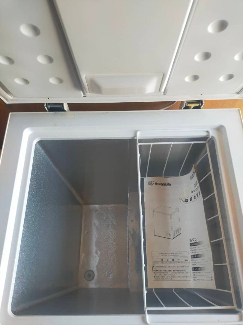 アイリスオーヤマ　冷凍庫　PF-A100TD