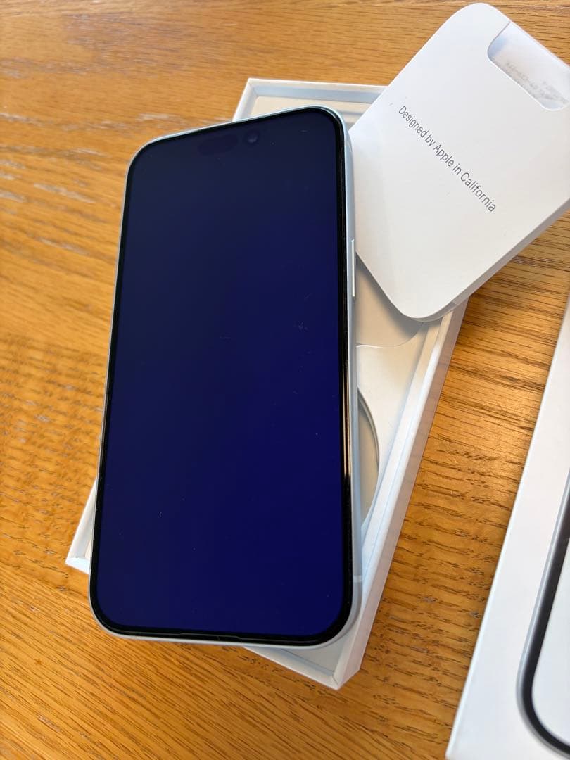 iPhone15 128GB 本体　ブルー　新品保護フィルム付き