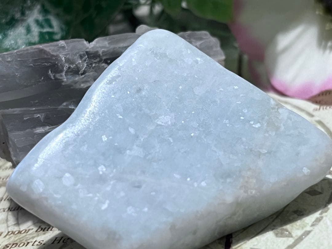 糸魚川 ✨　翡翠　原石　タンブル　ジェダイド