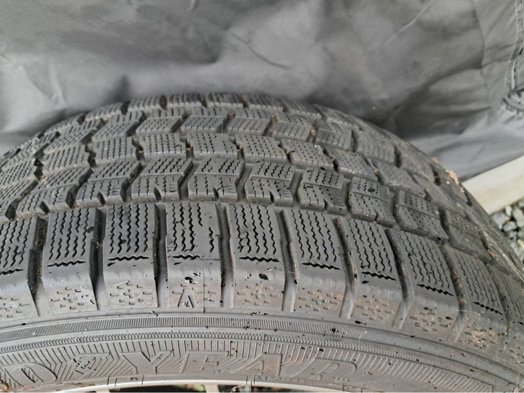ExceederE05IIエクシーダーアルファード235/50R18スタッドレス