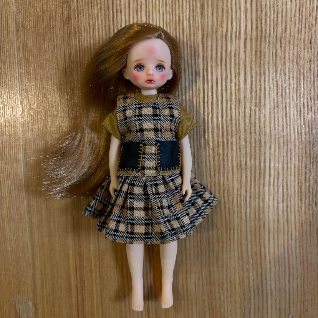 【韓国ドール】プチチカ (Petite Chic) カスタムリペイント①