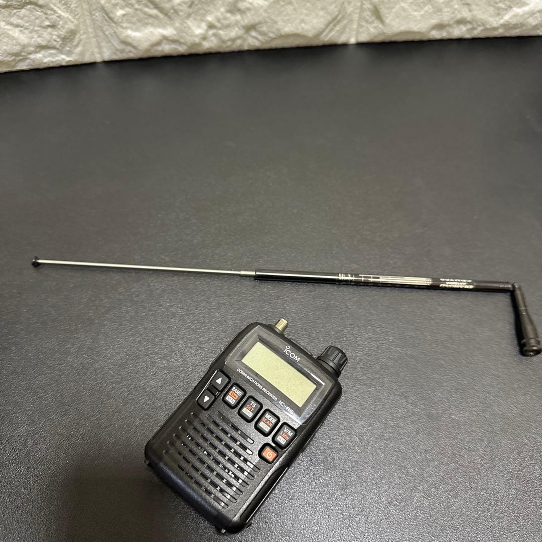 ICOM IC-R6 通信受信機　　電池式　通電確認済　現状品