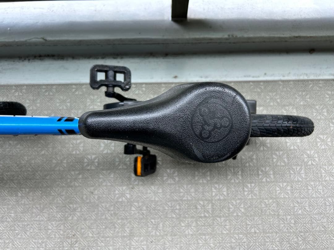 ★semi9421★ストライダー　14x スティールブルー