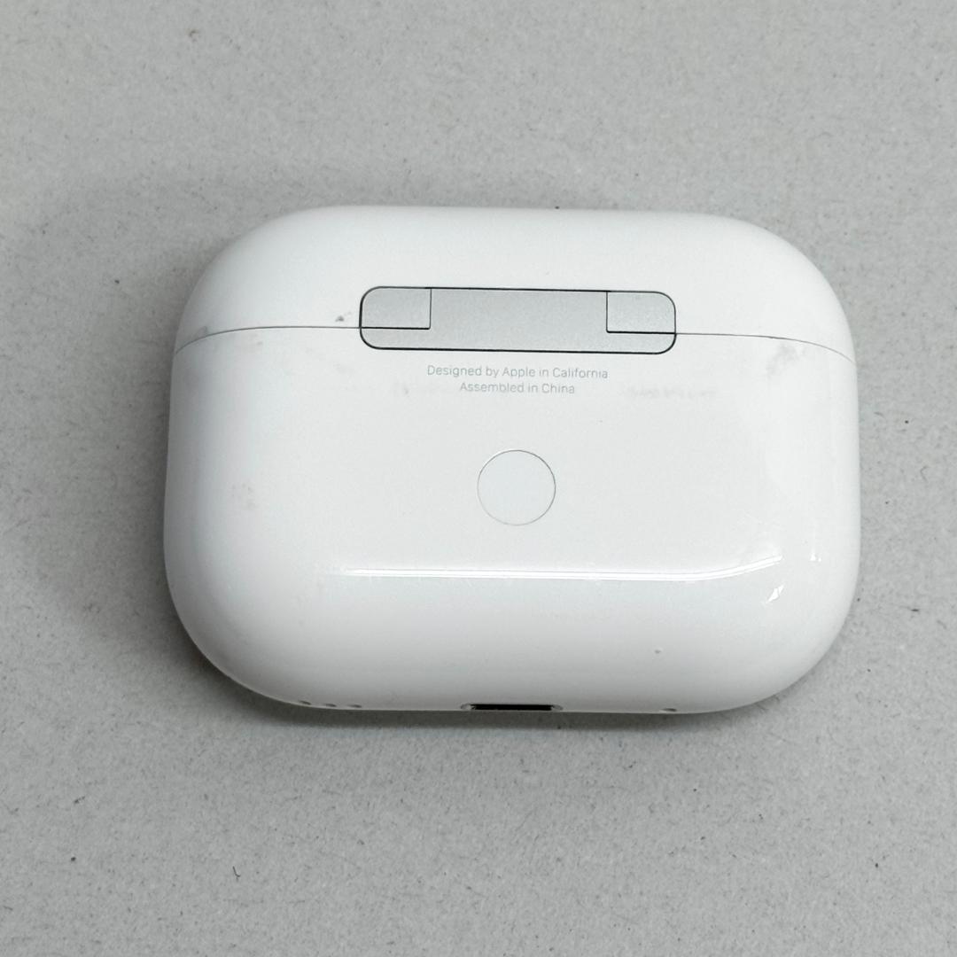 AirPods Pro 2nd 充電ケース2個付き
