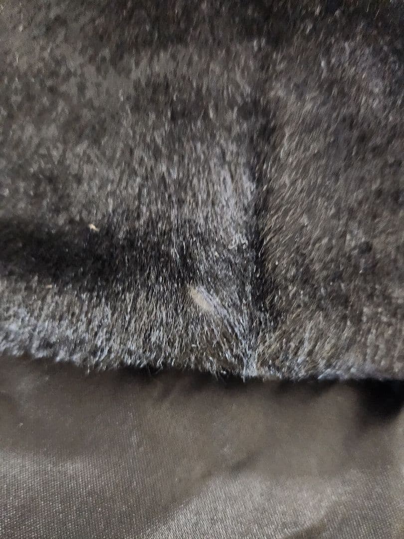 イヴサンローラン　ダウタウン　ラージサイズ　黒 ハラコ トートバッグ