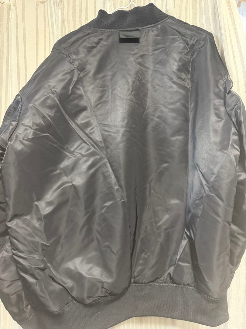 ユニクロ＋J ハイブリッドダウンオーバーサイズMA-1ブルゾン XL ブラック