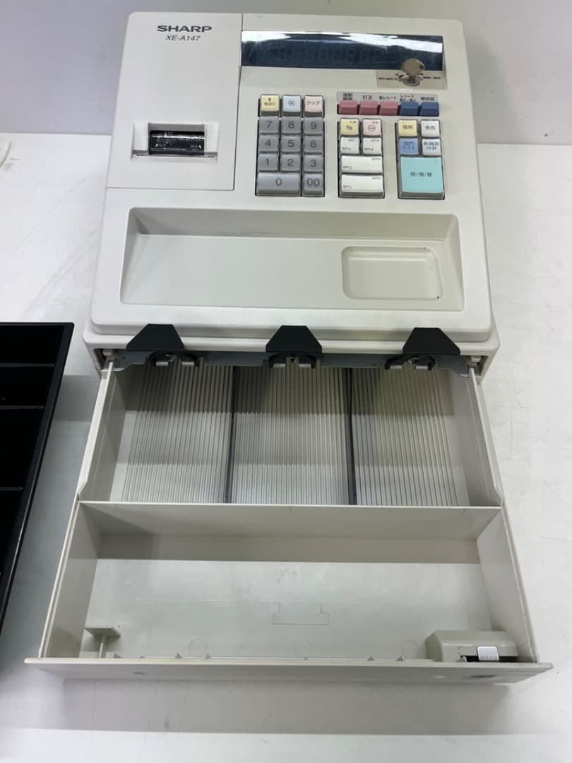 SHARP（シャープ）　電子レジスタ　XE-A147　ロール紙付　鍵付　f861