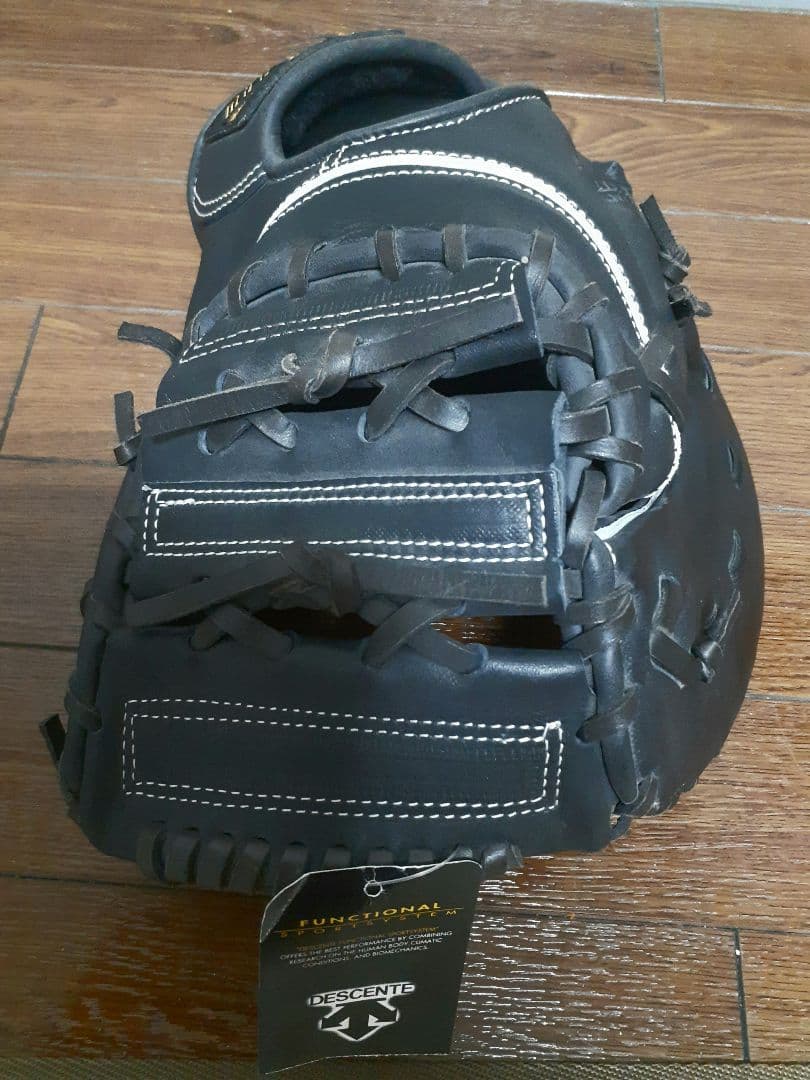 DESCENTE 軟式ファーストミットブラック