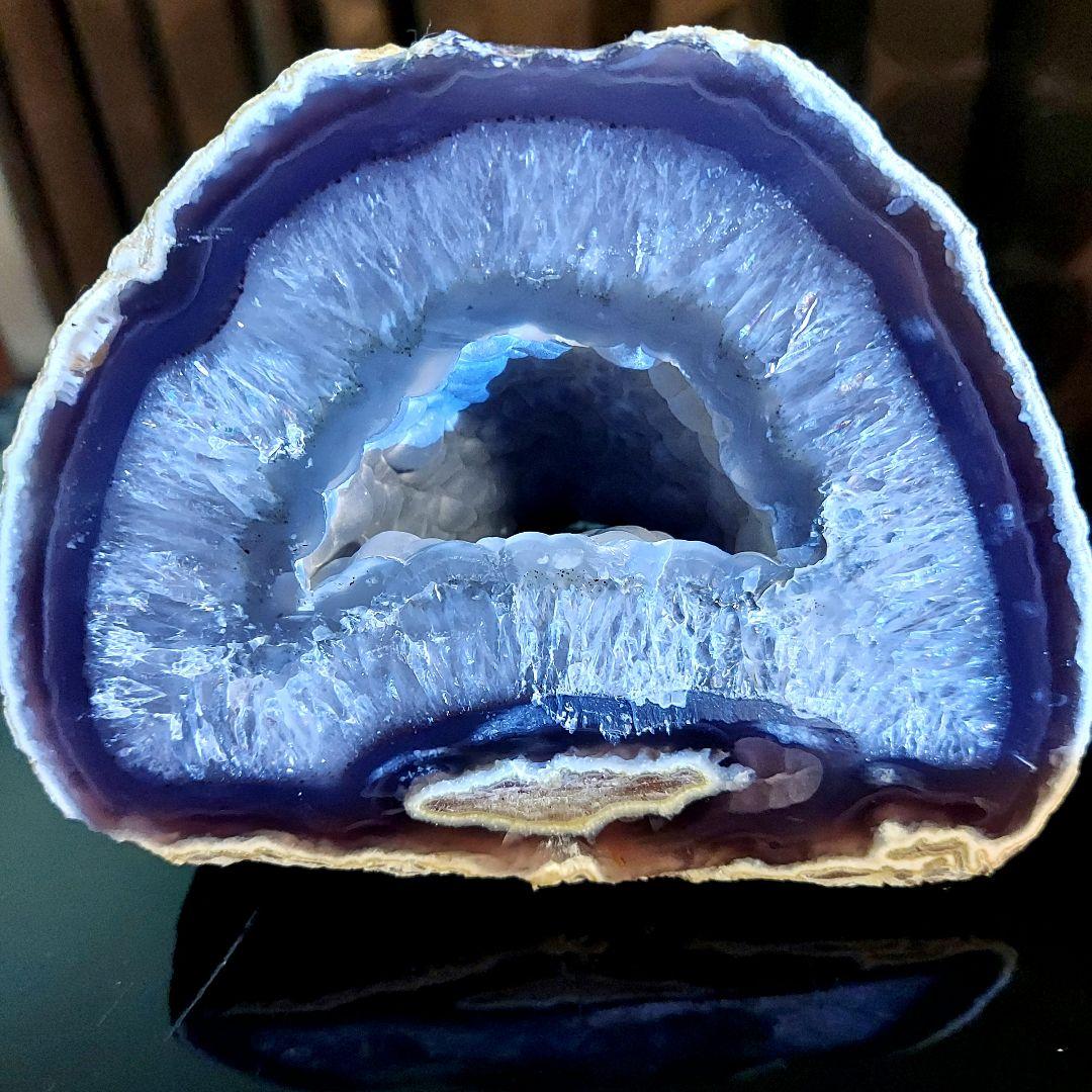 総重量およそ２キロ！　トレジャーメノー笑口 ペア 原石　240