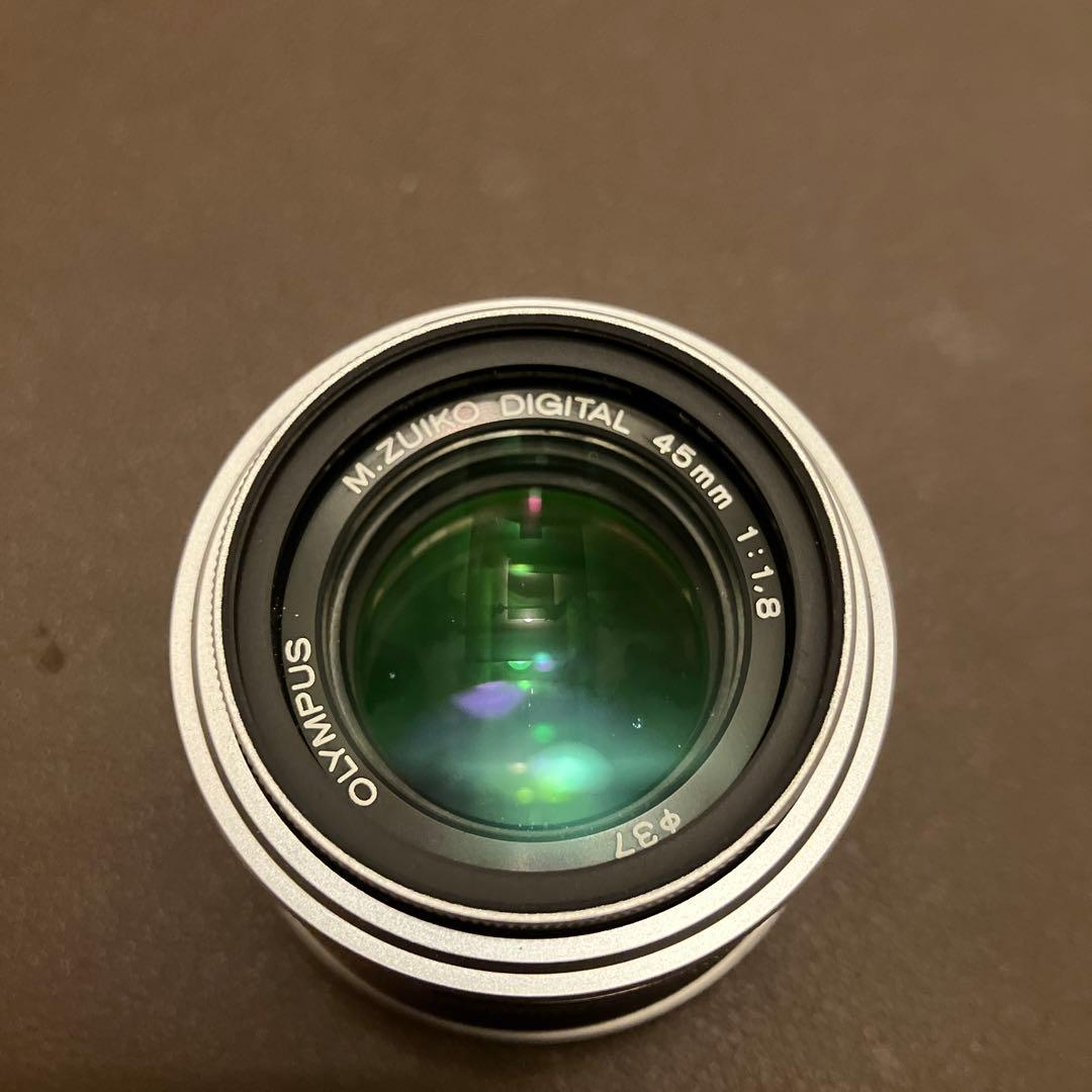OLYMPUS M.ZUIKO DIGITAL 45mm f/1.8　単焦点