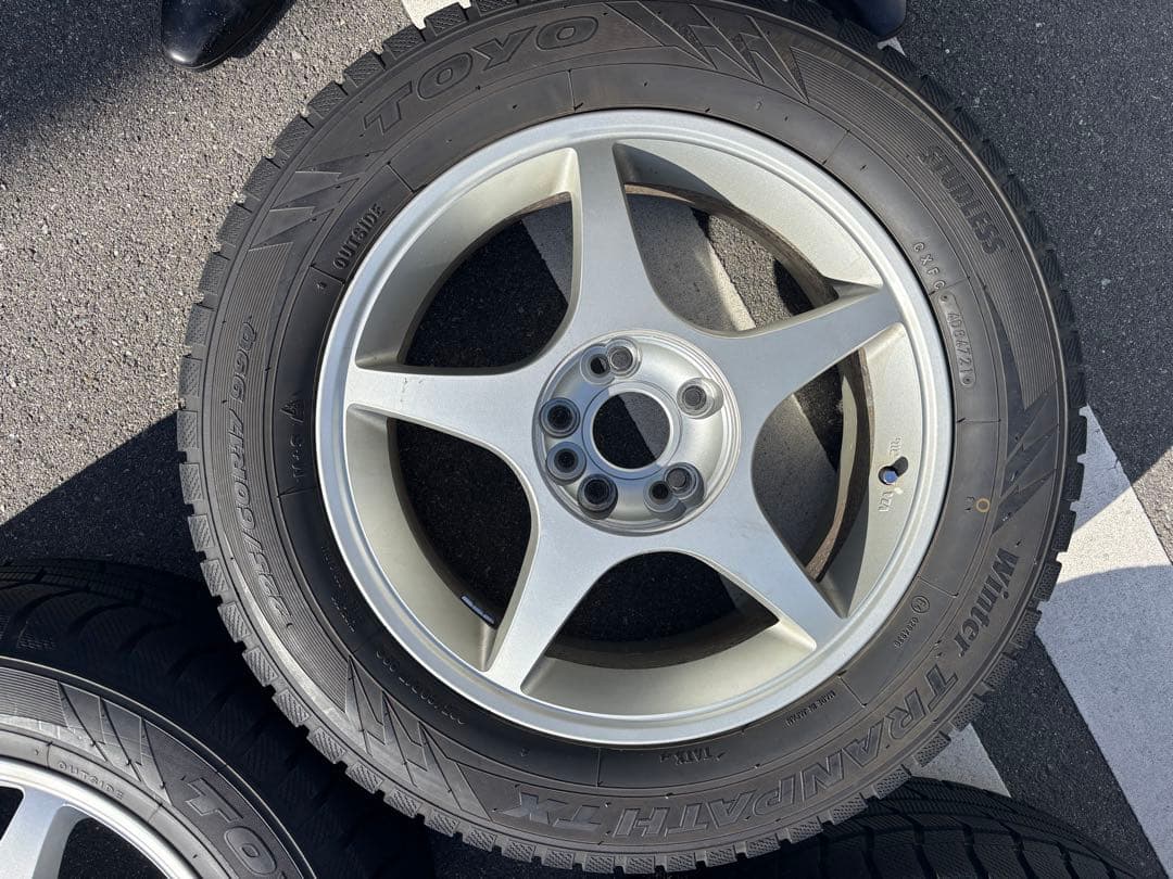 17インチ トーヨータイヤ スタッドレス　アルファード20系30系 中古