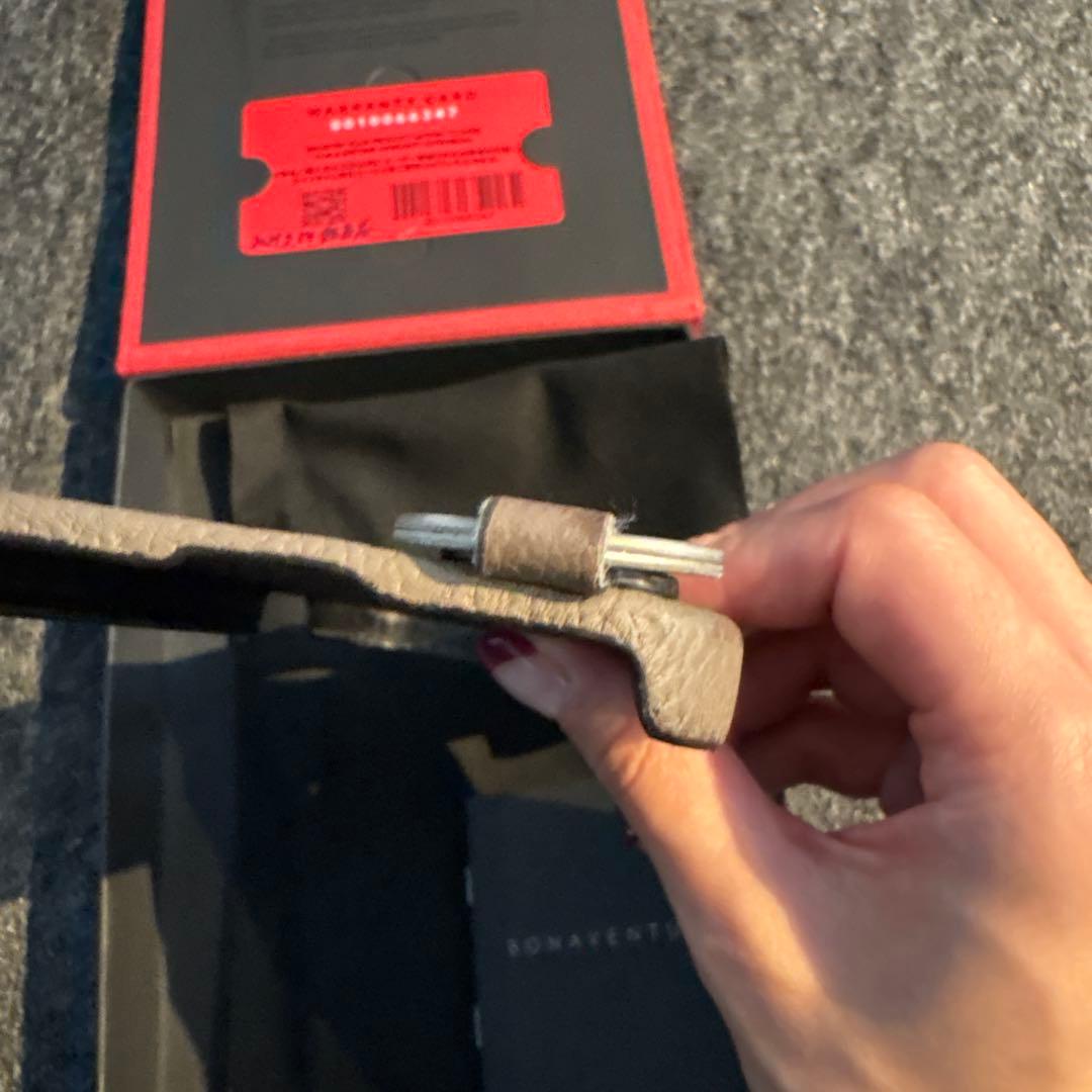 BONAVENTURA ベージュ レザー iPhone15plusケース