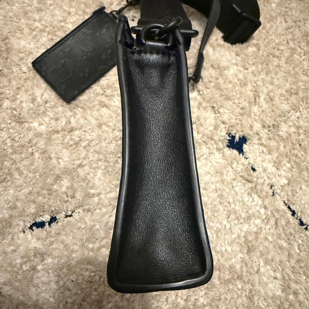 Louis Vuitton ガストン ウェアラブル