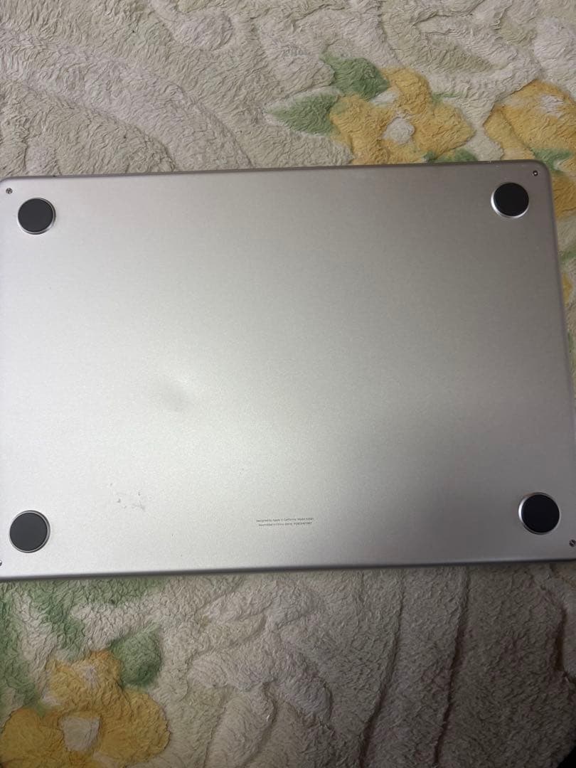 Apple MacBook Air 13.6インチ M2 256GB 2022