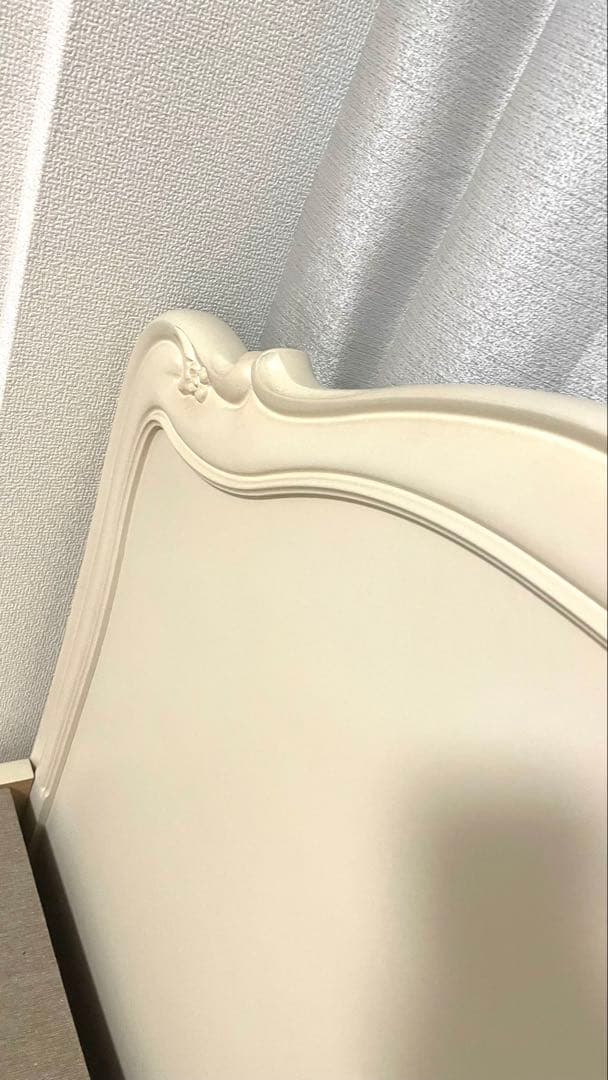 ホワイト シングルベッドフレーム クラシック、大塚家具