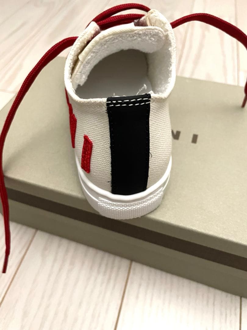 新品未使用　MARNI ホワイト/レッド スニーカー　32 20センチ