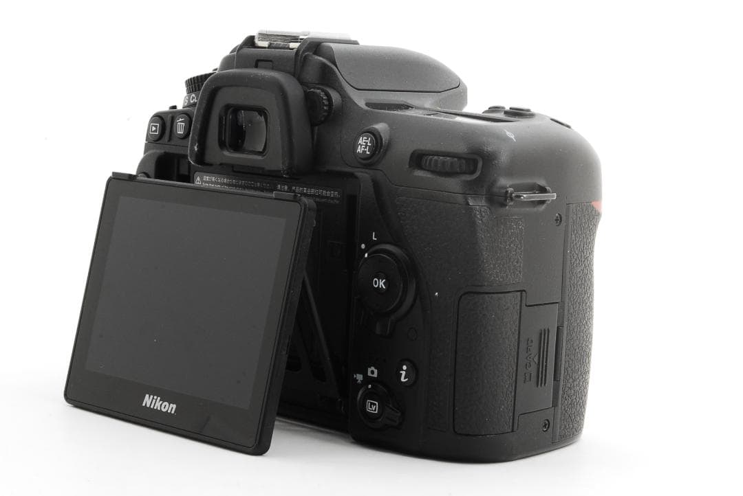 【実用向け高性能】Nikon D7500 標準＋望遠ズームセット Wi-Fi対応