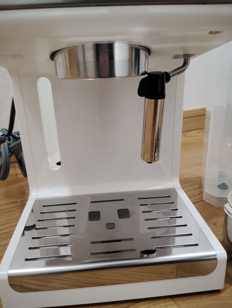 【極美品・未使用級✨️】デロンギ エスプレッソマシン ECP3220J 動作良好