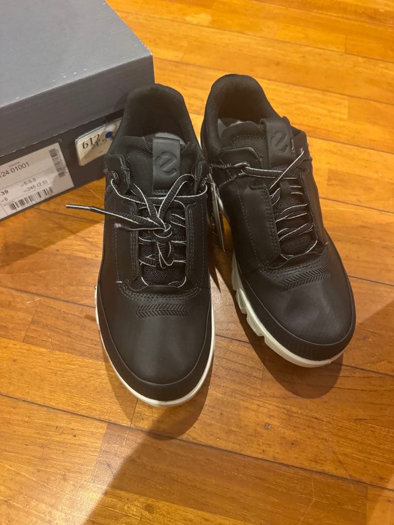 ECCO ブラック スニーカー 39 24.5cm