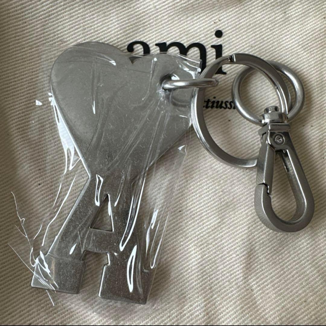 新品 AMI キーリング ブラック