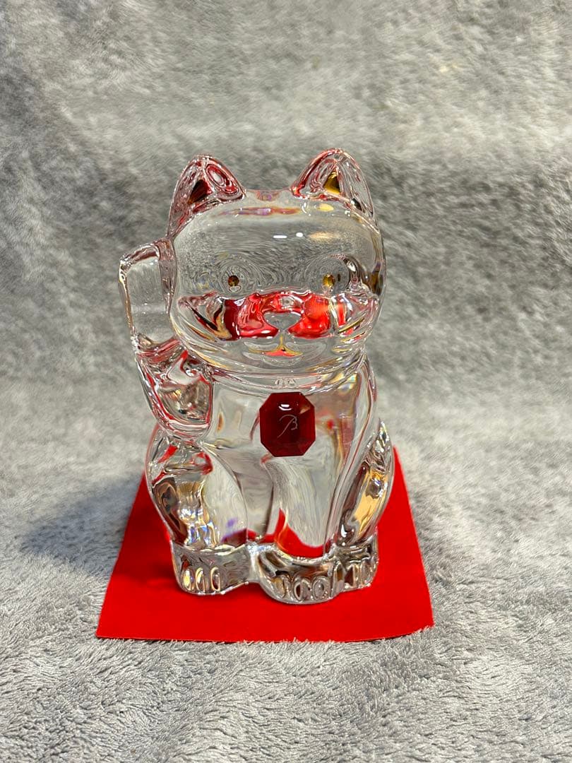 バカラ　まねき猫　レッドオクトゴン付　２月５日までBACCARAT