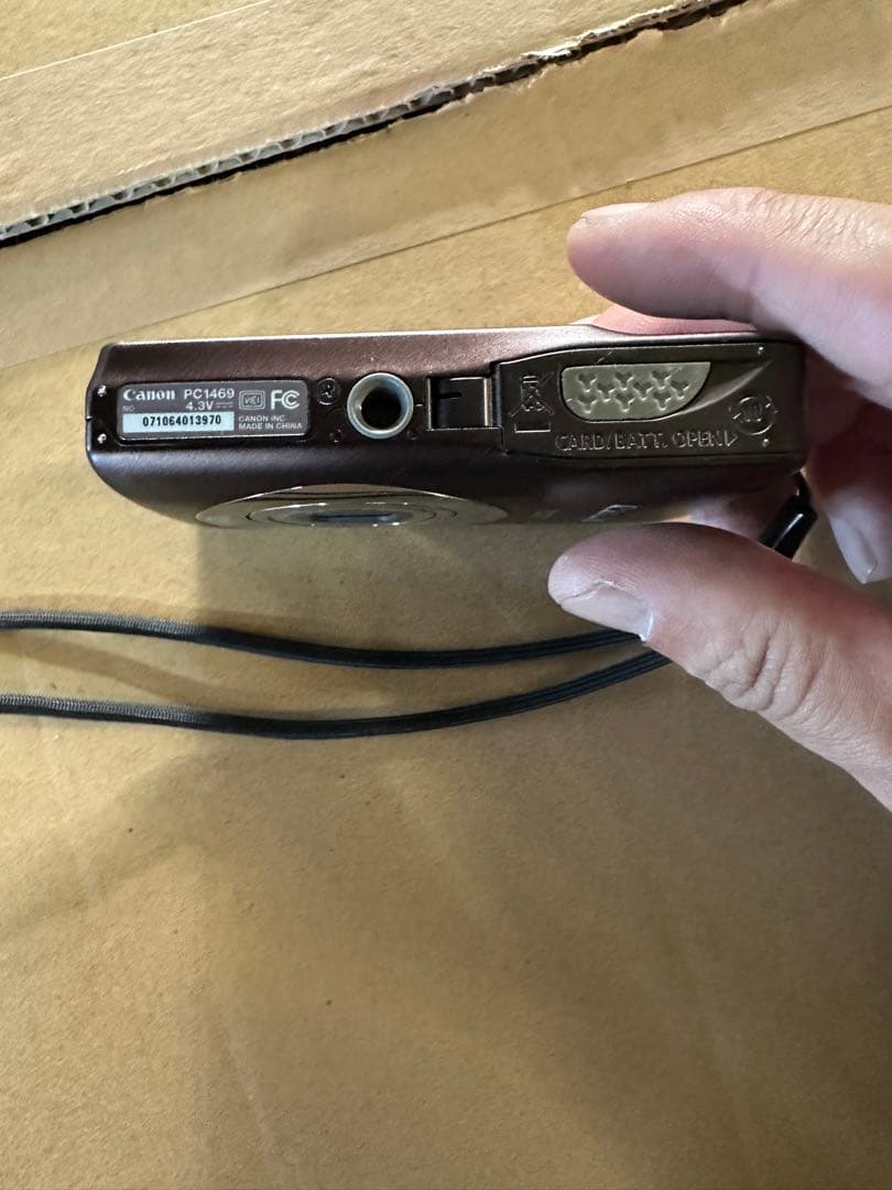 Canon IXY 200F デジタルカメラ