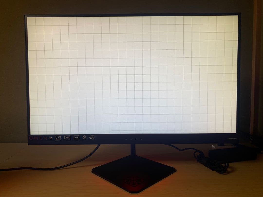 OMEN by HP 27 ゲーミングディスプレイ