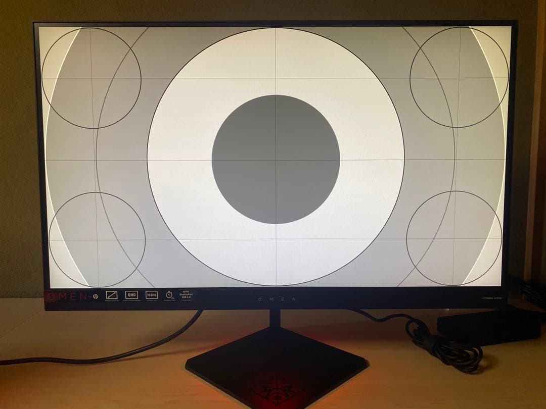 OMEN by HP 27 ゲーミングディスプレイ