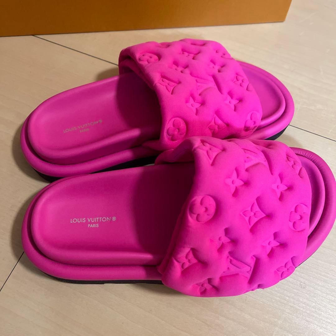 箱付きLOUIS VUITTON プールピロー・ライン ミュール　新品未使用