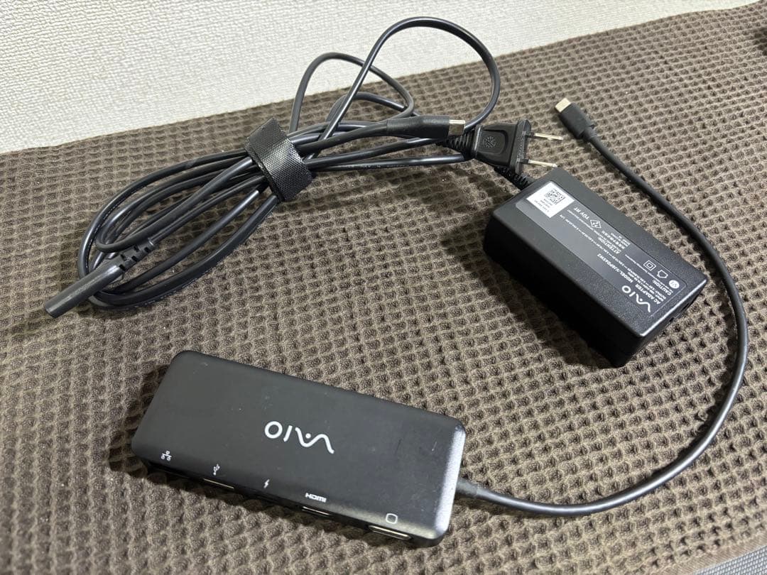 VAIO 勝色　SX14 13th i7 1360 16GB 中古　ノートPC