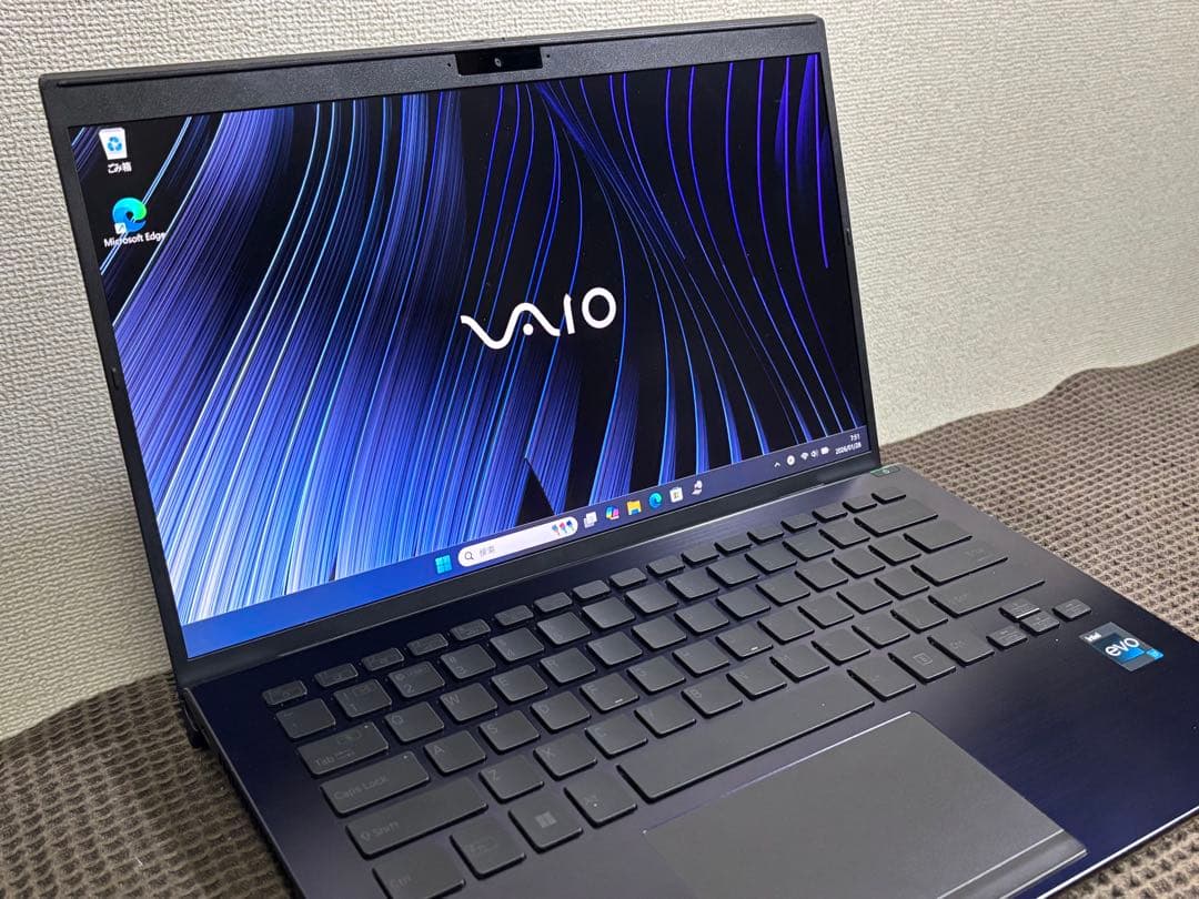 VAIO 勝色　SX14 13th i7 1360 16GB 中古　ノートPC